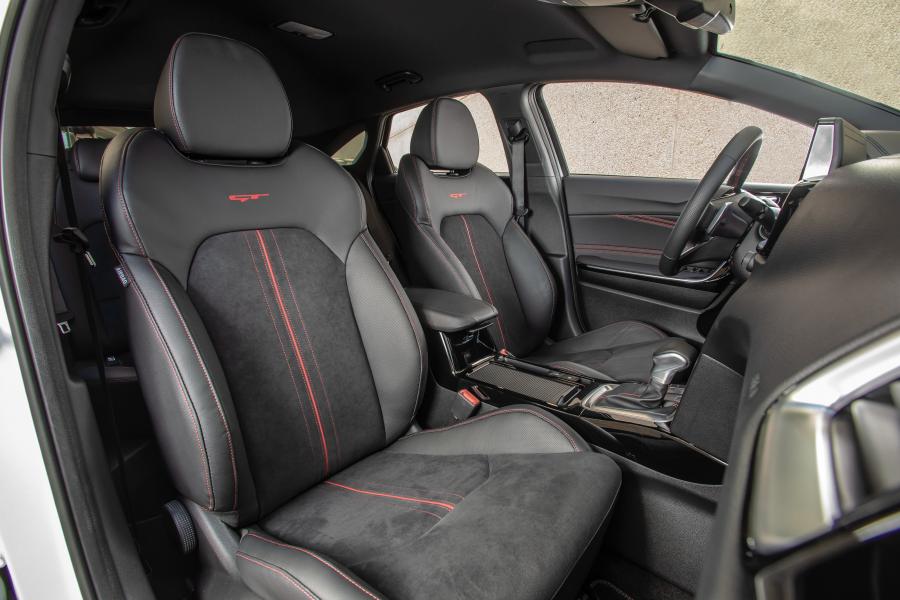 Интерьер Kia ProCeed GT 2019 года  (WW) (фото 22 из 46)